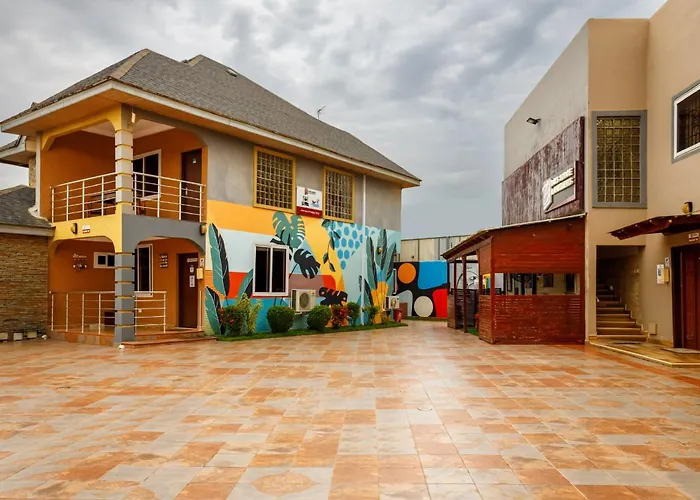 Bays Lodge, Accra